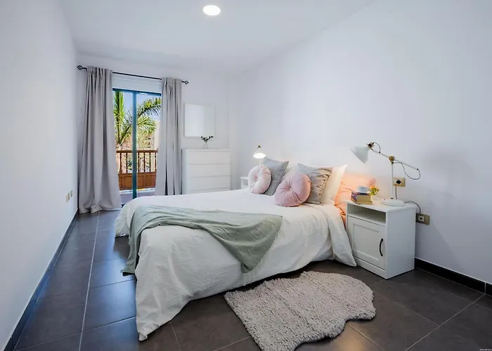 Cristianos Center Iii * Los Cristianos (Tenerife)