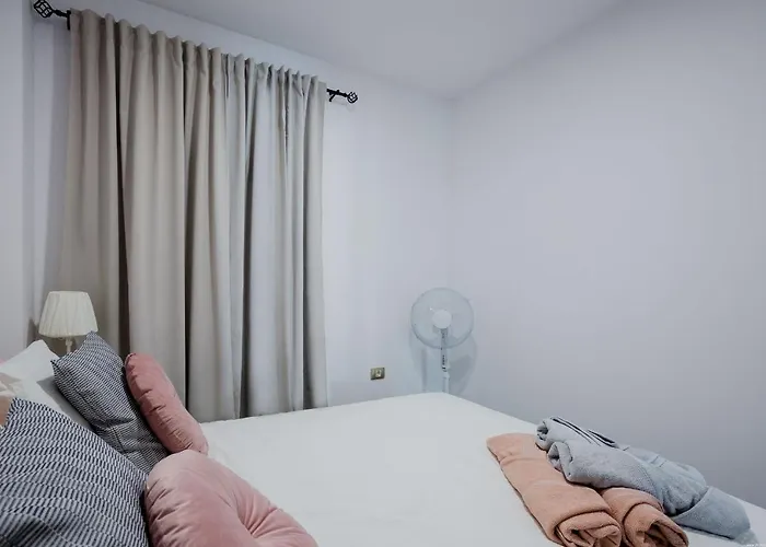 Cristianos Center Iii Apartment